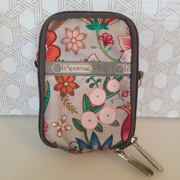 LESPORTSAC Mini Bag Wallet Phone Bag Floral EUC - NO STRAP - Picture 1 of 7